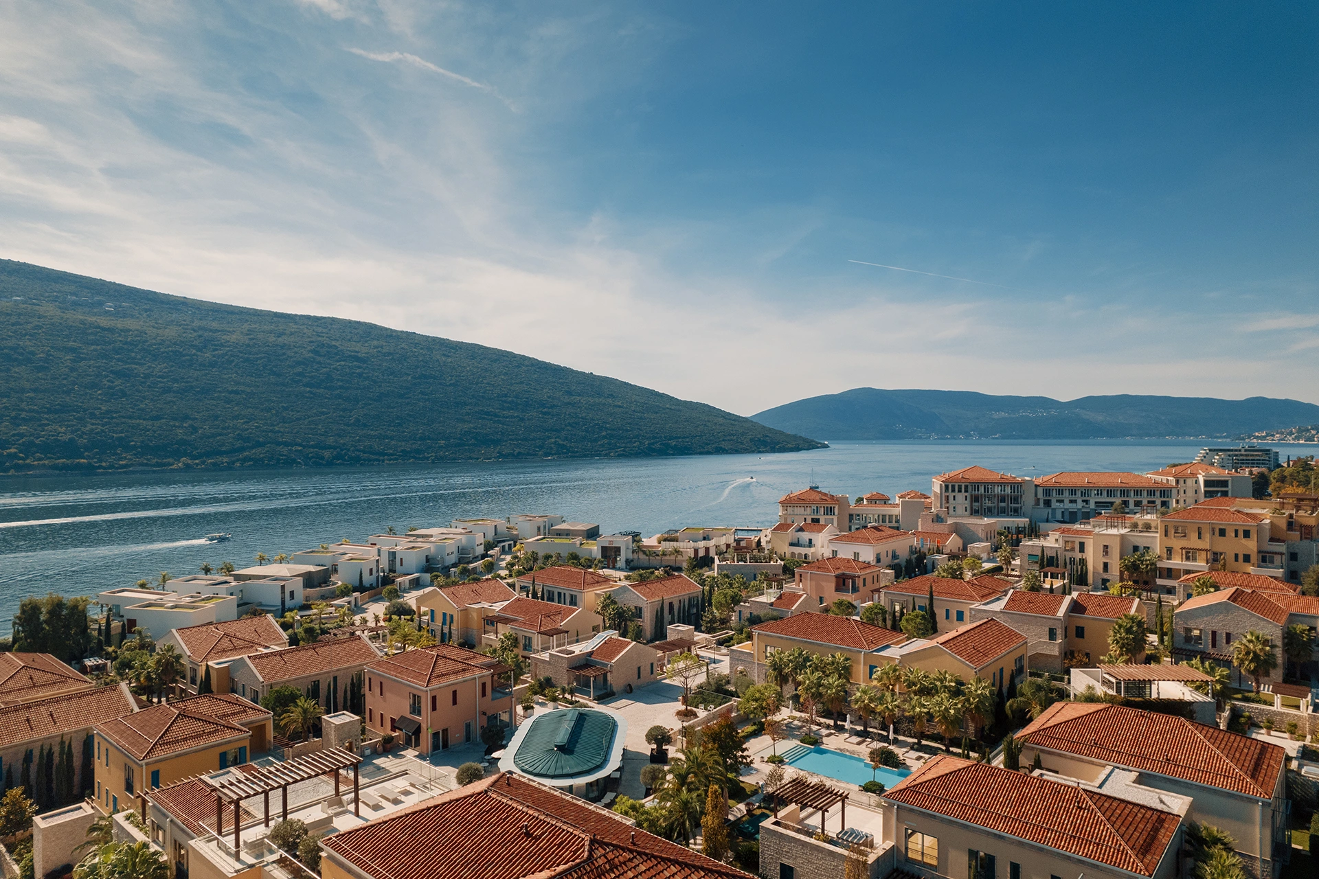 Преимущества покупки недвижимости напрямую у инвестора в Portonovi, Черногория