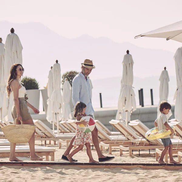 Family is going to the beach